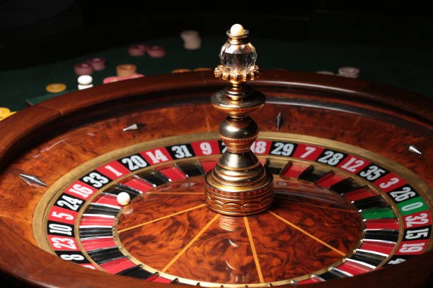 Speed Baccarat live dealer table on qjoker mobile showing betting layout and card deal